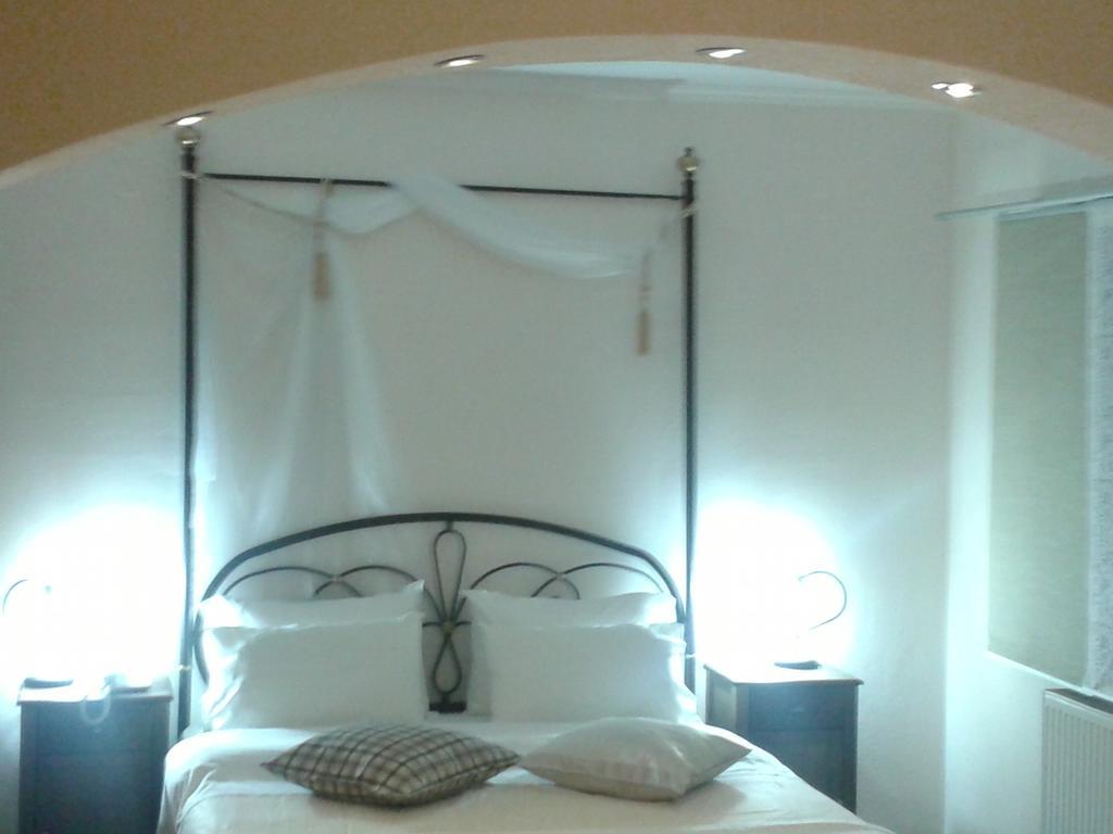 Hotel Dryalos Miléai Quarto foto